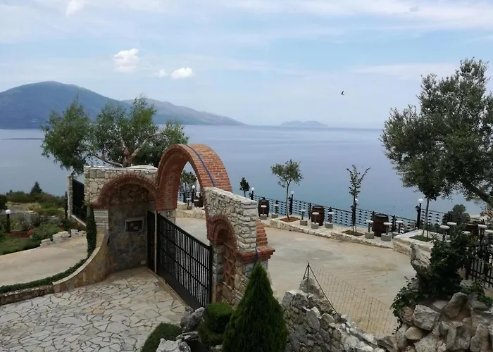 Artisti Hotel 3*