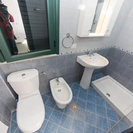 Hotel Artisti 3*