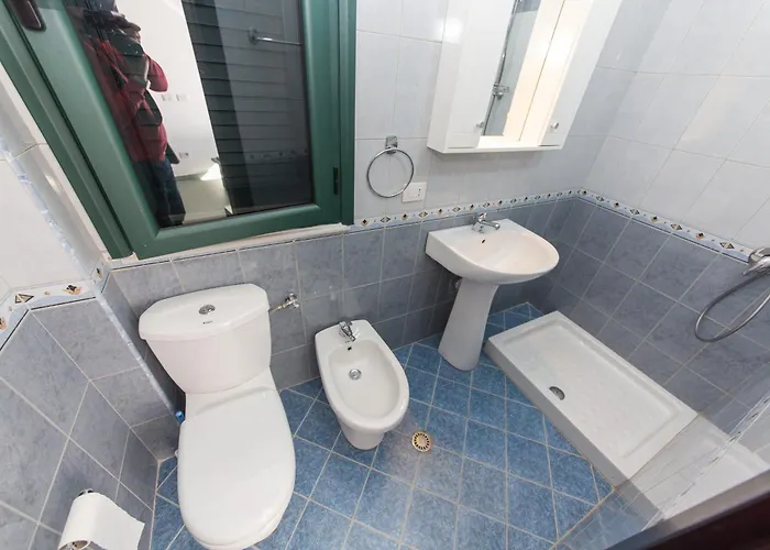 Hotel Artisti 3*