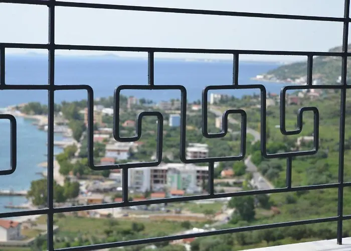 Artisti Szálloda Vlora